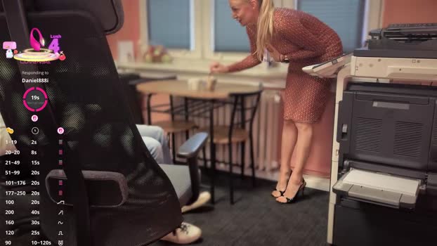 legslong 25-11-2025 jerkoff Couple