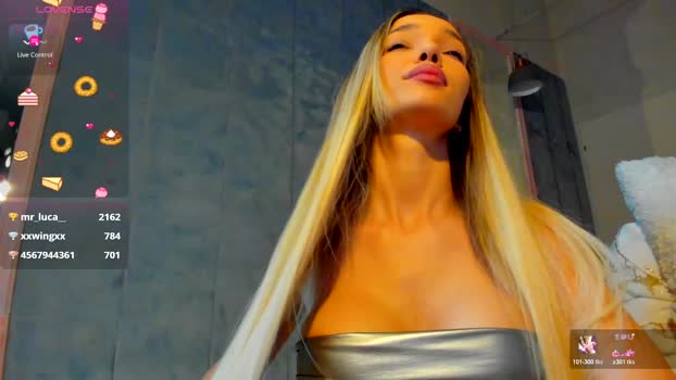sassyt33n 26-11-2025 sexybody Female