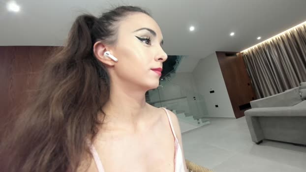 ehotlovea 28-11-2025 naughty Female
