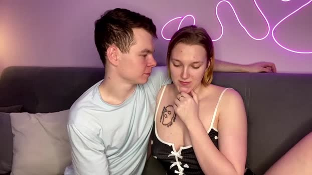 julielourens 29-11-2025 sucktits Couple