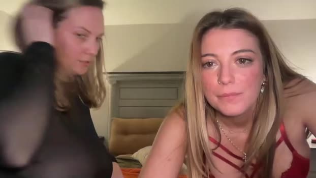 theoneandonlyava 29-11-2025 toy Couple