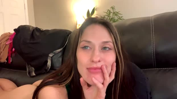 aliciacolette123 01-12-2025 sexykitty Couple