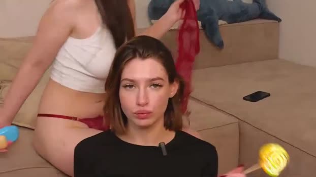 twin_cherry 02-12-2025 prettyface Couple