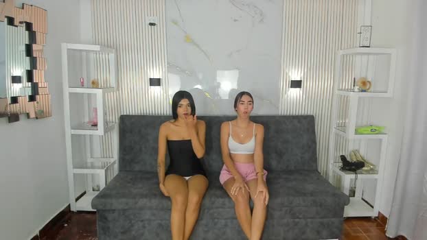 glamorous_ggh 02-12-2025 sucktits Couple