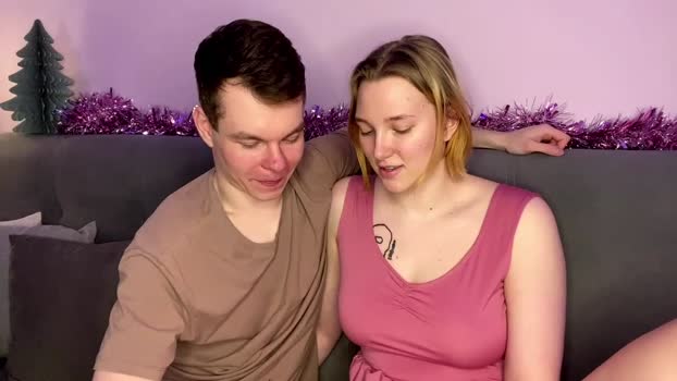 julielourens 05-12-2025 moan Couple