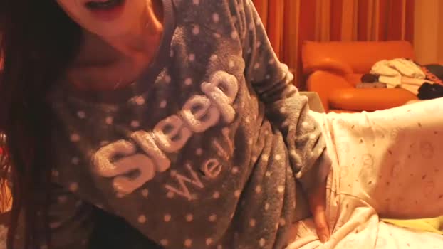 andrasweetie 05-12-2025 Recorded Female