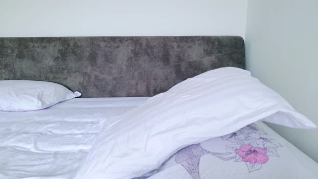 little_red_diamond 08-12-2025 fingering Female
