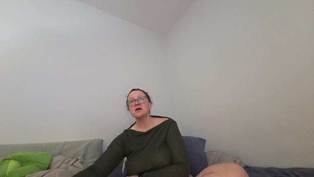bignaturalsmilf 08-12-2025 naughty Couple