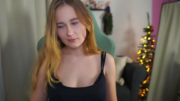 glossy_babe_ 08-12-2025 beautiful Couple