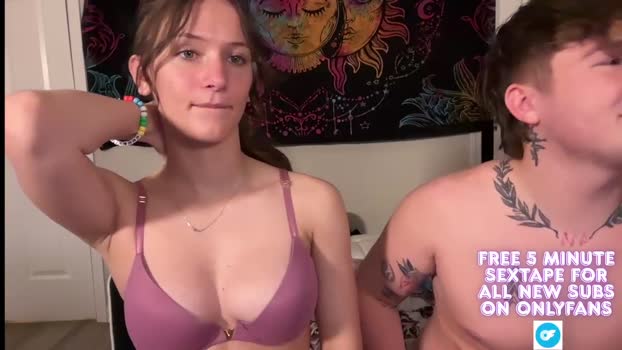 ivy69_9 09-12-2025 cute Couple