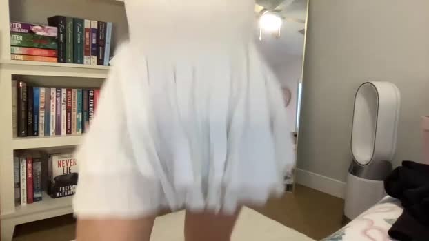 elenalovexxx 10-12-2025 prettyface Female