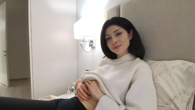milla_bella 11-12-2025 analsex Female