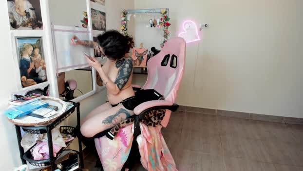 tattoed_bunny9 11-12-2025 nude Female