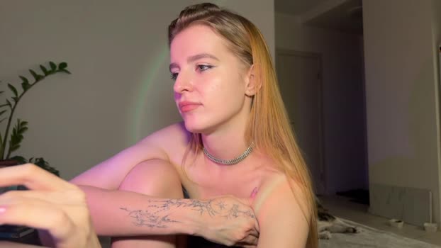 nura_foxx 14-12-2025 hard Female