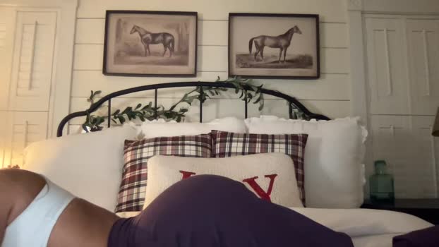 carlybora 16-12-2025 deepthroa Female