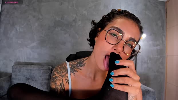 valerieaustin 16-12-2025 lickpussy Female