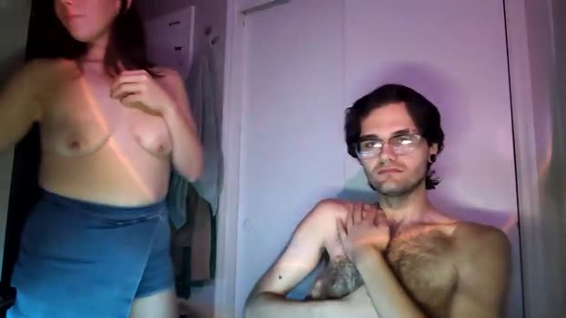 caitberrycough 17-12-2025 striptease Couple