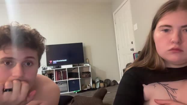 twinfl4m3ss 17-12-2025 tits Couple