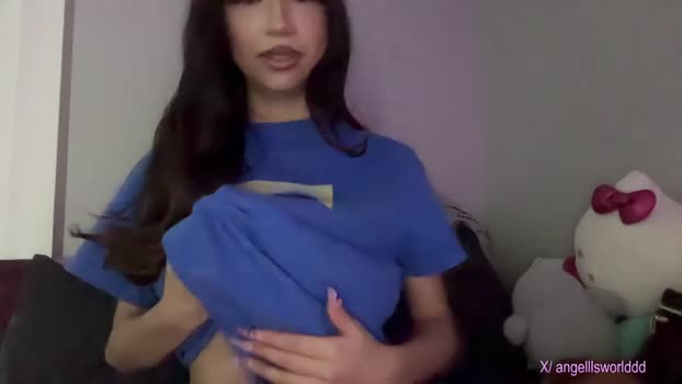 angelllsworlddd 18-12-2025 natural Female