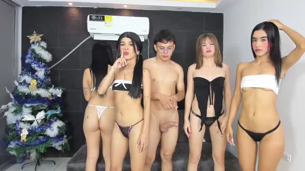 splendid_dolls 18-12-2025 sexy Couple