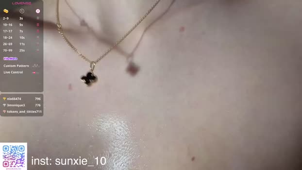 sunshine_diana_ 18-12-2025 kissing Female