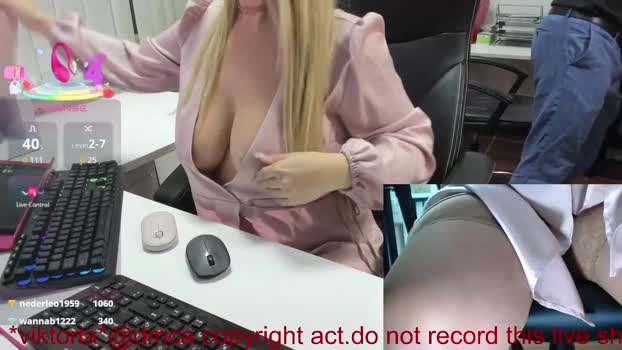 milf_viktoria 18-12-2025 Download Couple