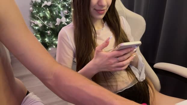 apex_cb 19-12-2025 Video Couple