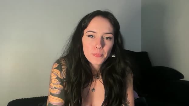 bexbex945874 20-12-2025 lickpussy Female