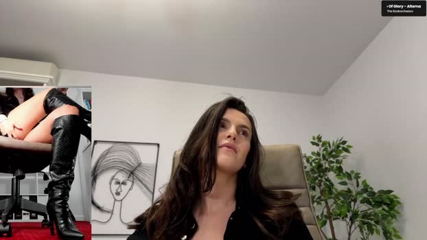 legswattitude 20-12-2025 sexygirl Female
