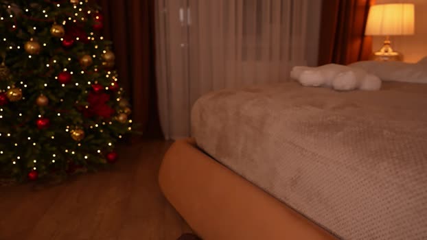 roxy_blue_eyed_ 20-12-2025 kiss Female