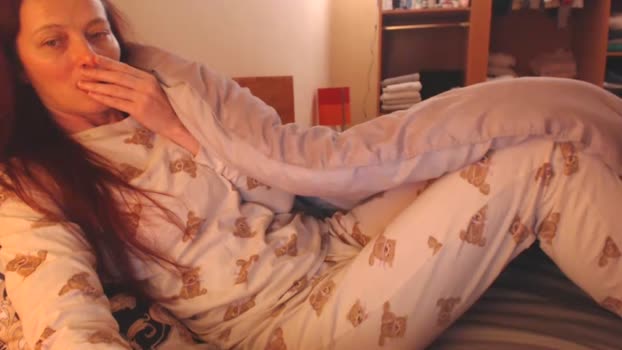 andrasweetie 20-12-2025 spanking Couple