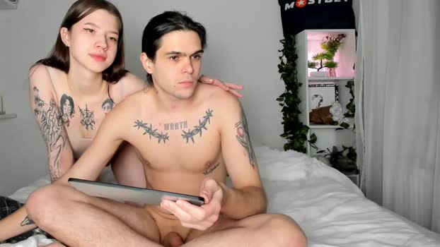 lilkimchii 21-12-2025 natural Couple