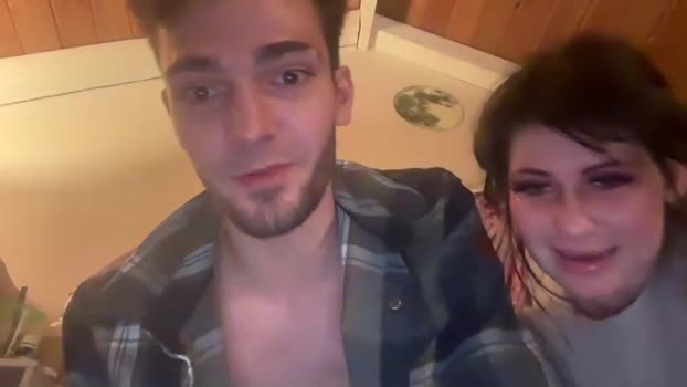 coldworldd 23-12-2025 boobs Couple