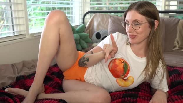 emma_ruby 22-12-2025 Pretty Female