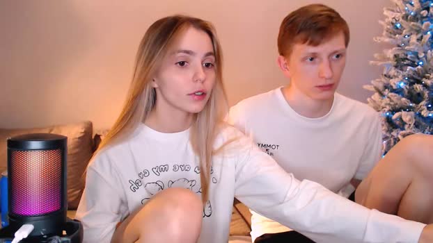 julsweet 22-12-2025 spank Couple