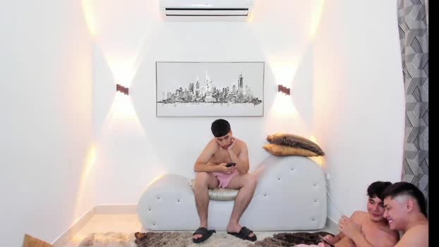 naughty_pearls 23-12-2025 spanking Couple