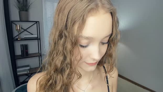 alicemelison 25-12-2025 big Female