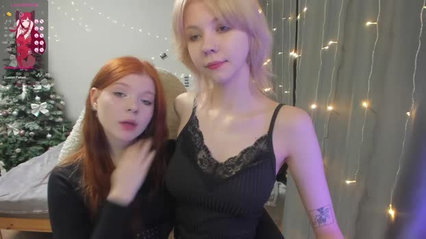 vivy_ 26-12-2025 Topless Couple