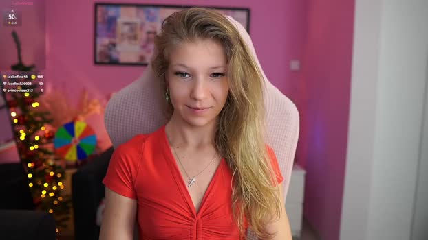 missicute18 28-12-2025 sucktits Couple