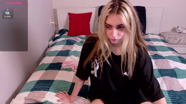 lesya1kenknk 28-12-2025 spanking Couple