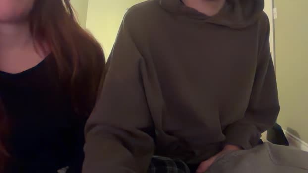 redheadandbigpeenar 29-12-2025 skinny Couple