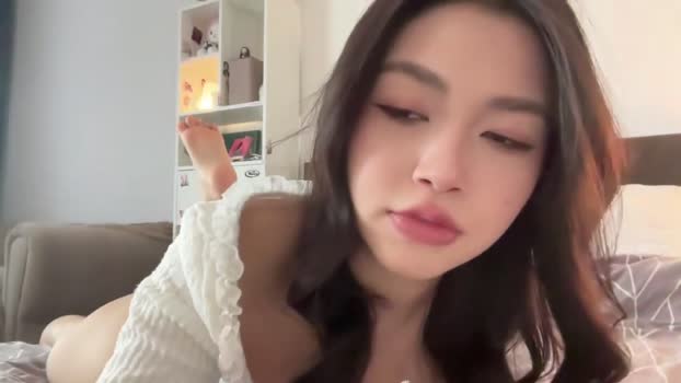 yourlittlesunrise_ 29-12-2025 play Female