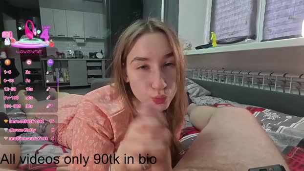 annyloving 30-12-2025 yummy Couple
