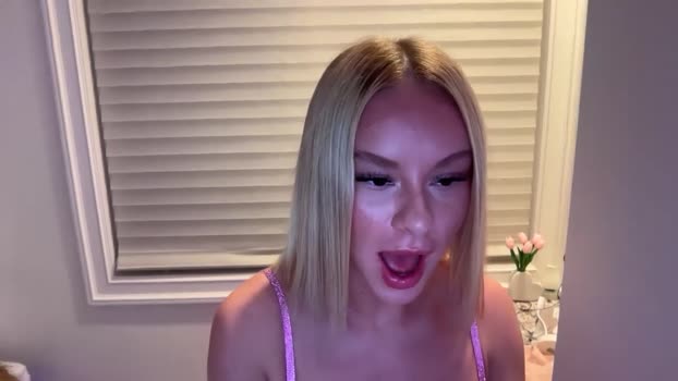 kenziesmithh 30-12-2025 strip Female