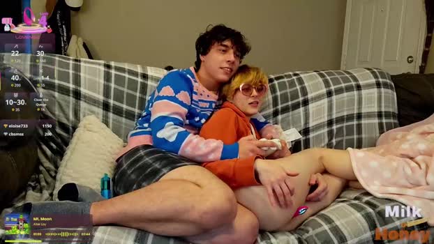 milkandhoneycams 29-12-2025 fuckher Couple