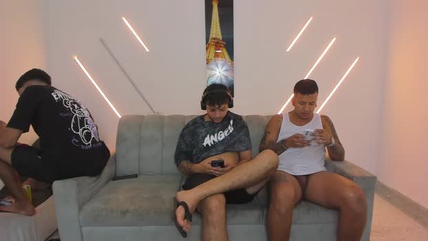 nympho_nathy_sophi 29-12-2025 yummy Couple