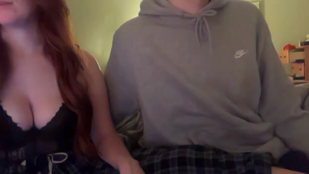 redheadandbigpeenar 31-12-2025 wank Couple