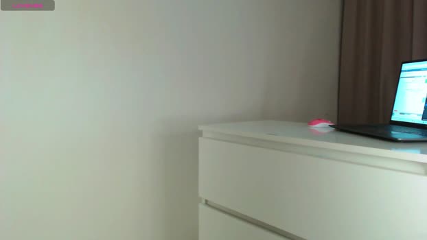 trixie_taylor 31-12-2025 play Female