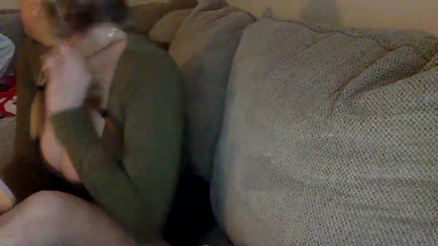 useitorlossit 31-12-2025 hot Couple