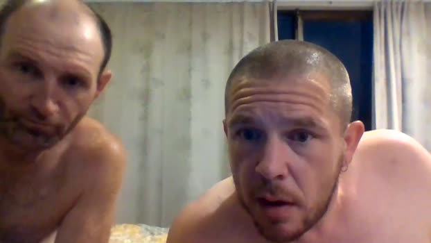 kiwigirlnz 01-01-2026 sexybody Couple